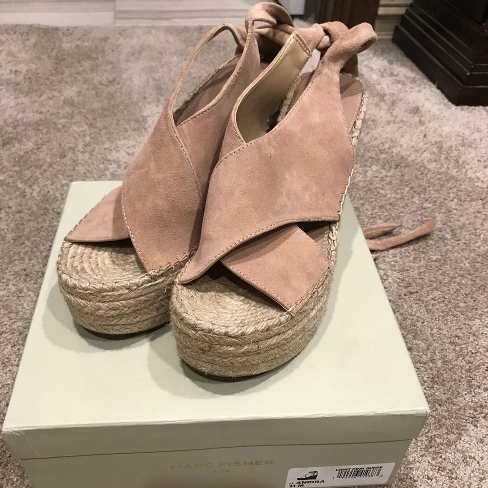 Marc Fisher Andira Wedges Size 11 Nib - image 1